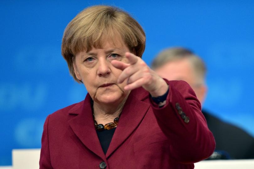 ميركل: ألمانيا ستحدث زيادة كبيرة في إنفاقها الدفاعي
