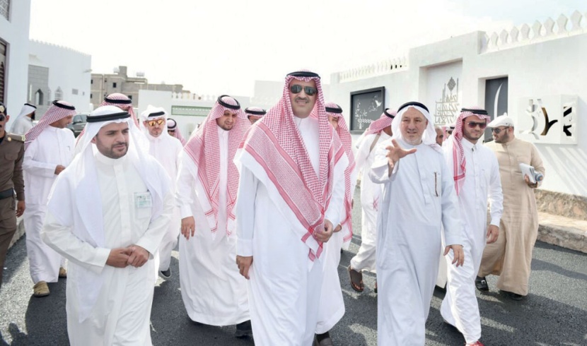 أمير المدينة المنورة يدشن مشروع تطوير الحي العشوائي بحمراء الأسد