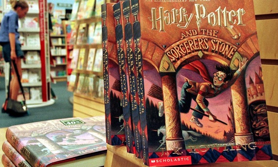 ابنة الناشر نايغل نيوتن فتحت الطريق لانطلاق هاري بوتر