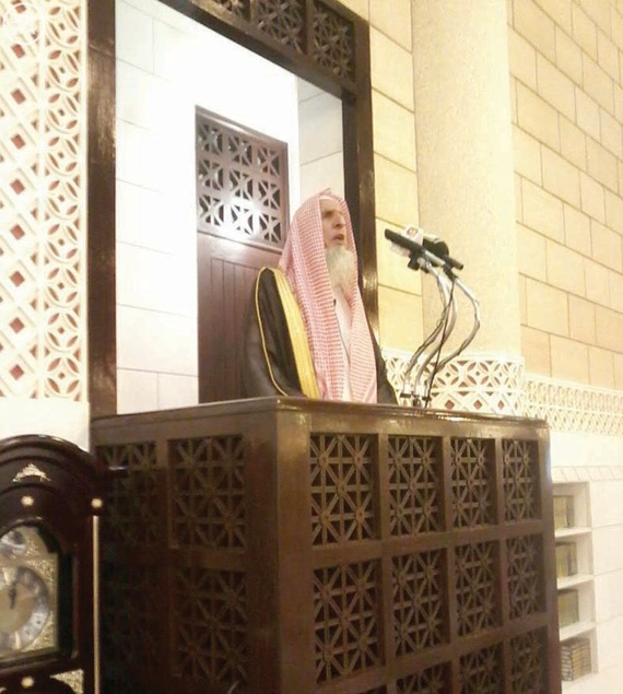 المفتي يحذر من سلب حقوق الموظفين والعمال ويعده ظلما