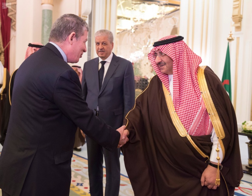 ولي العهد يولم للوزير الأول الجزائري