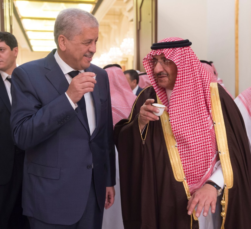 ولي العهد يولم للوزير الأول الجزائري