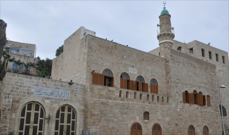 منظمة الإيسيسكو تدين قرار الاحتلال منع الأذان بمكبرات الصوت في مساجد فلسطين