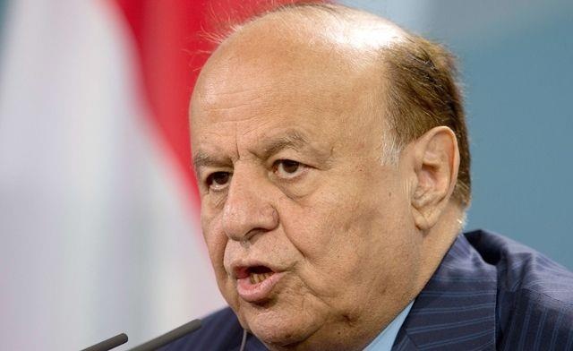 الرئيس اليمني يوجه قيادات الجيش بالتصدي لخروقات الانقلابيين