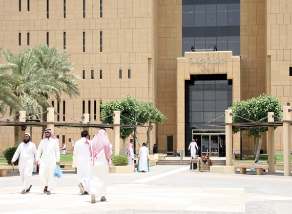 أتعاب المحاماة .. أسعار بلا ضوابط والقضايا العقارية الأعلى ربحا