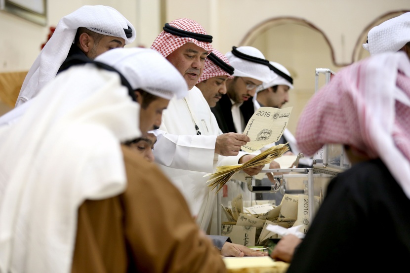 المراكز الانتخابية في الكويت تغلق أبوابها