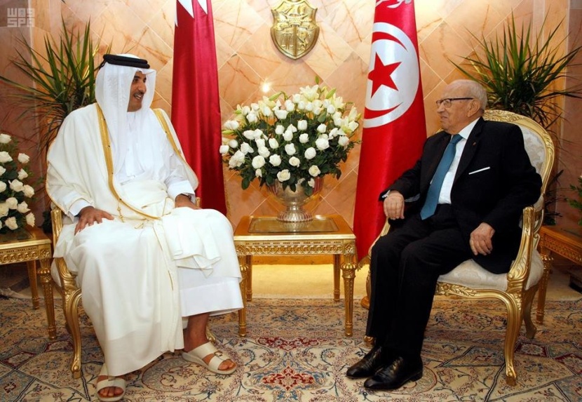 أمير قطر يعلن تخصيص مليار و250 مليون دولار لدعم اقتصاد تونس