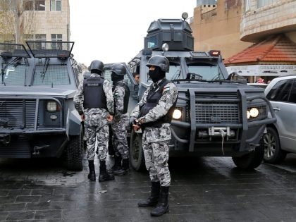 إنتهاء العملية الأمنية في الكرك في الأردن باعتقال ممول الهجوم