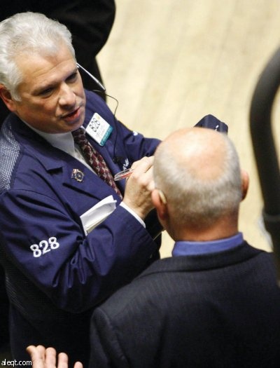 "الخزانة" تطلب من الكونجرس صرف الدفعة الثانية لإنقاذ البنوك