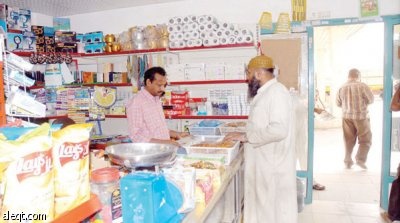 الرياض بعد 12 ليلاً .. تباين آراء بين إغلاق المحال أو ترك بعضها