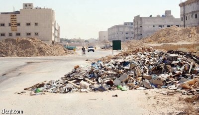أمانة الرياض تؤهل مزاولي جمع الأنقاض ومخلفات البناء ونقلها