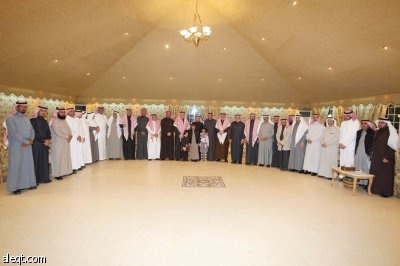 "الكهرباء" تكرم نواب الرئيس المغادرين ورئيس وأعضاء لجنة العمل