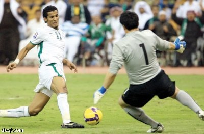 ألم يأن لنجوم"الأولى" أن يتنفسوا هواء الأخضر؟