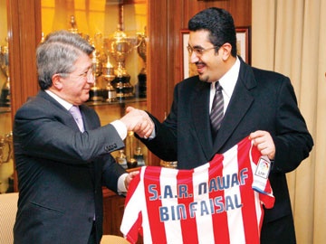 عيون الرياضة السعودية ترقب عودة نواف لكشف مشروع الأكاديميات