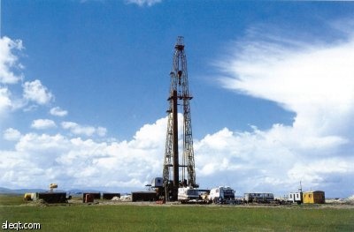 رغم تراجع أسعار النفط..  سوق الحفارات لا تزال نشطة