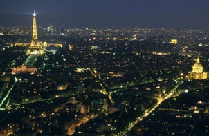 عجز فرنسا المالي بين 56 و57 مليار يورو