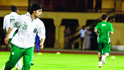 احتفالات 2009 تعطل علاج حارثي النصر .. و"اتحاد القدم" يستجوب ناديه