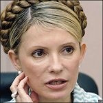 رئيسة وزراء أوكرانيا تلعب دور المايسترو في الأزمة