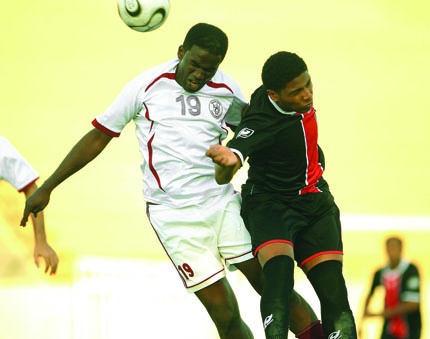 الأزمة تعود للرياض.. الخضري يلوح بالاستقالة بعد الخسائر المتوالية