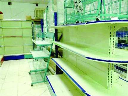 انخفاض أسعار الأرفف والمشغولات الحديدية 50%