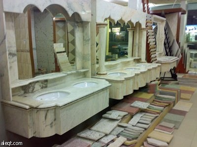 محال الرخام تدير وجهها عن السوق.. وتواصل رفع الأسعار