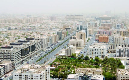 الأردنيون في الرياض.. يجمعهم المنسف والروابط العائلية ويفرقهم الكمبيوتر