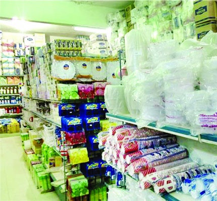 المنظفات والمواد البلاستيكية تحافظ على مبيعاتها بأسعار "معقولة"