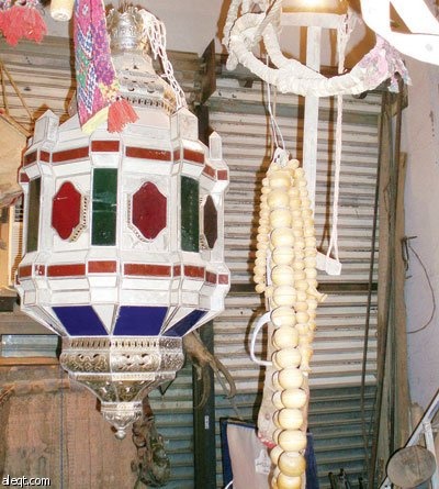 إقبال المواطنين على شراء الأدوات التراثية يغري المستثمرين