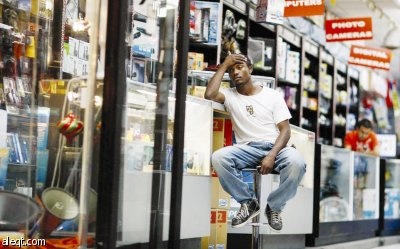 اليأس ينتشر مع تزايد الاستغناء عن الموظفين في أمريكا