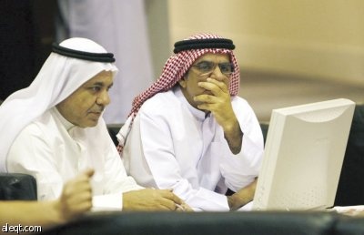 المحافظ الأجنبية تواصل التسييل و12.8 مليار درهم خسائر السوق