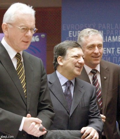 تحذير دول الاتحاد الأوروبي من زيادة الإنفاق لتفادي الركود