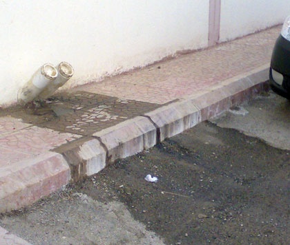 شكاوى أهالي "ديراب" تتصاعد بسبب مياه الصرف الصحي