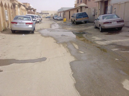 شكاوى أهالي "ديراب" تتصاعد بسبب مياه الصرف الصحي