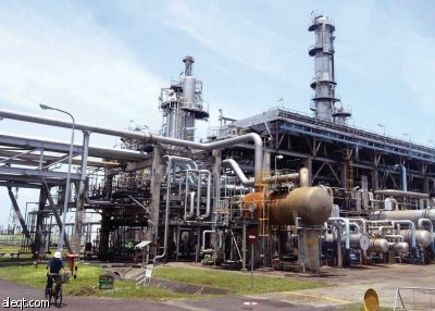 وكالة الطاقة: 40 دولارا للنفط يمنح الاقتصاد العالمي تريليون دولار