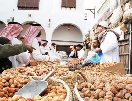 النعناع والتمر مبيعات يومية في جناح طيبة