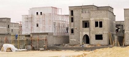 ضعف برامج التمويل العقاري يجعل تملك المسكن حلما صعب المنال