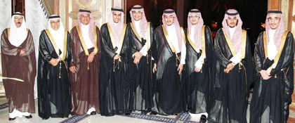 التمامي يحتفل بزفافه