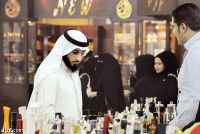 تقرير: الخليجيون يتجهون شرقا بحثا عن الفرص التجارية والاستثمارية