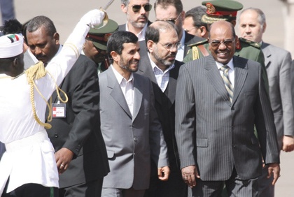 المعركة بين قوتين