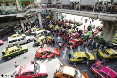 قمة آسيان تبحث حماية عملاتها من المضاربة وهروب الرساميل