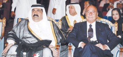 أمير قطر يحذر من تحميل الآخرين خسائر الأزمة المالية وينتقد الإجراءات الحمائية