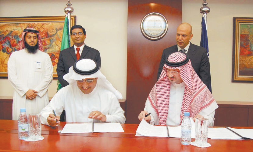 اتفاقية بين "الراجحي" و"مايكروسوفت" لتوفير حلول تمويلية لامتلاك التقنية