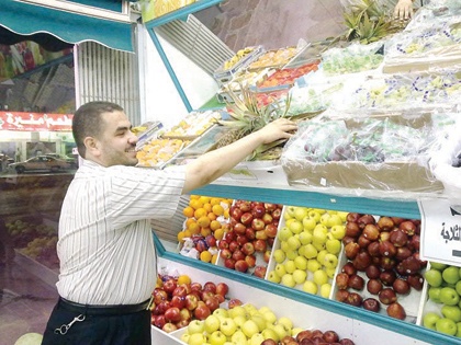 انخفاض طفيف في أسعار الفواكه المستوردة