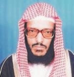 لا أعلم دليلا قطعيا من الشرع ولا ظنيا يمنع بناء المسجد وتحته أو فوقه بناء