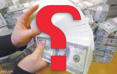الاقتصادي الحائز على جائزة نوبل: دول الخليج يجب أن تتخلى عن ربط عملاتها بالدولار