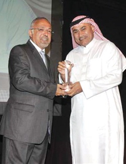 "إيوان" تفوز بجائزة أفضل مطور عقاري في مجال الإسكان  في 2009