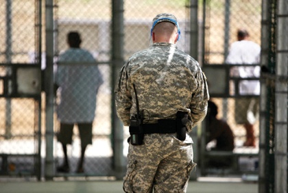 أهداف متناقضة