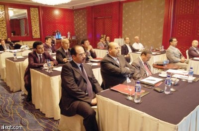 المستثمرون الخليجيون يراجعون قصة النمو الصيني على الأرض