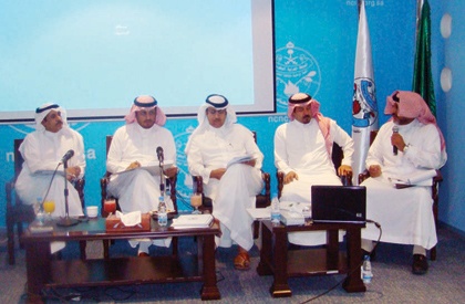 "مكافحة المخدرات" تجتمع بـ 30 إعلاميا لبحث مسؤولية التوعية