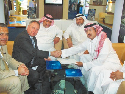 تعاون عقاري وهندسي بين «أساس عبر الخليج» و«اتكينز البريطانية»